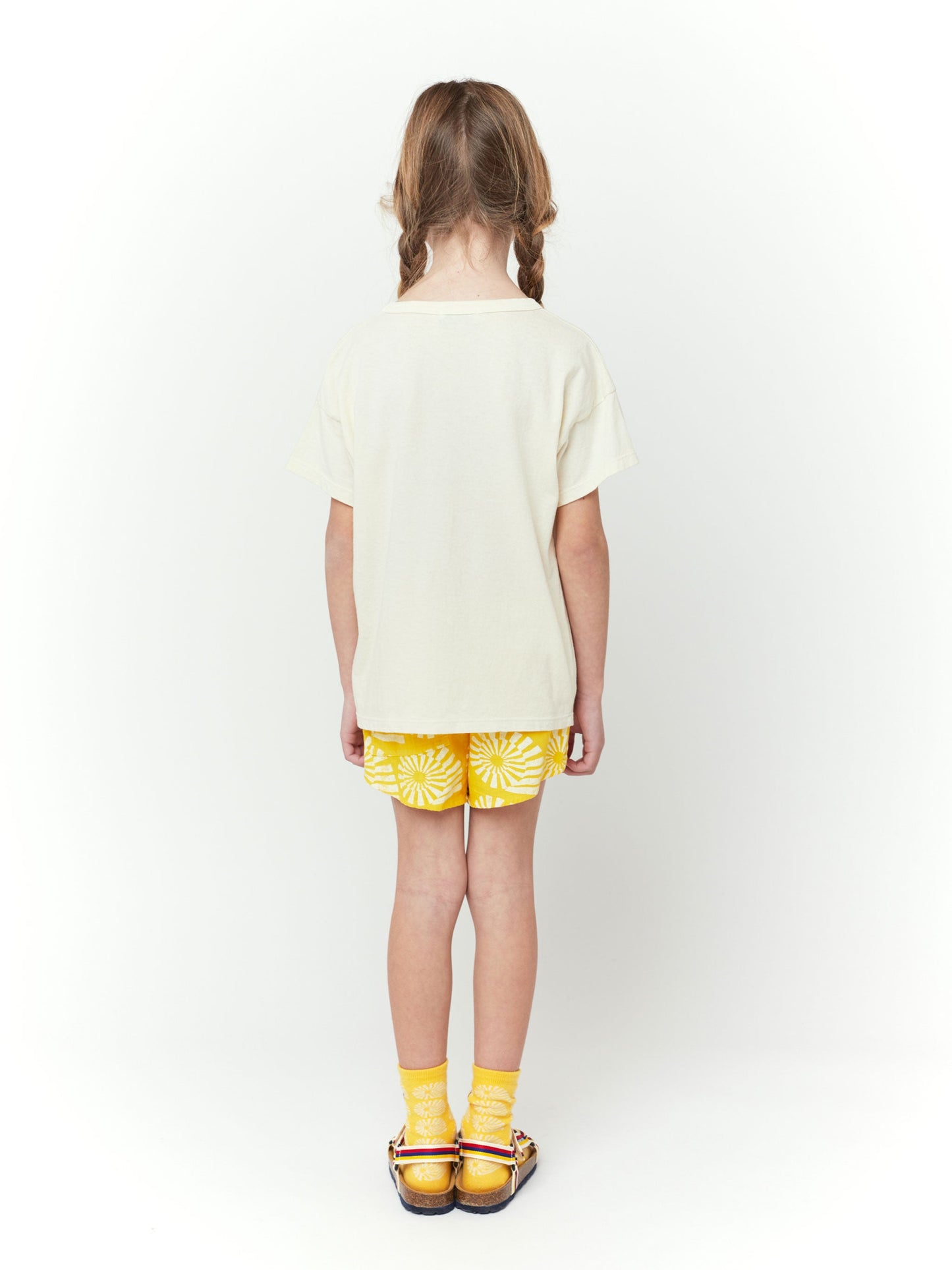 Seashell all over woven shorts