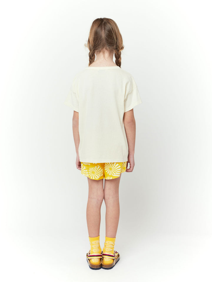 Seashell all over woven shorts