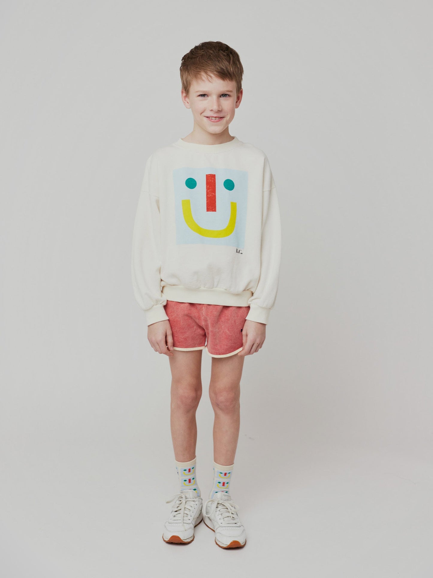 Happy face round neck sweatshirt