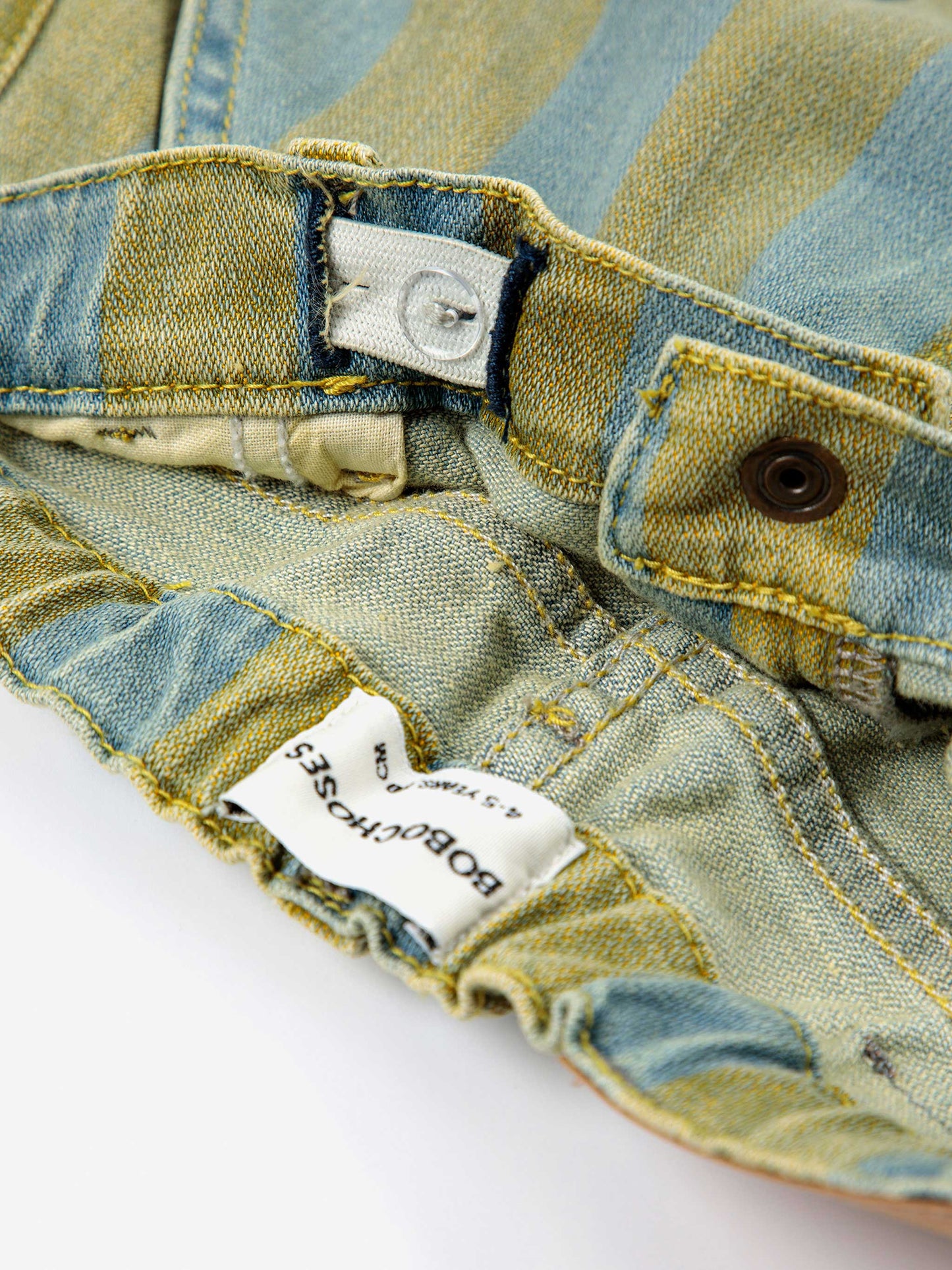 Pantalon en jean à rayures verticales